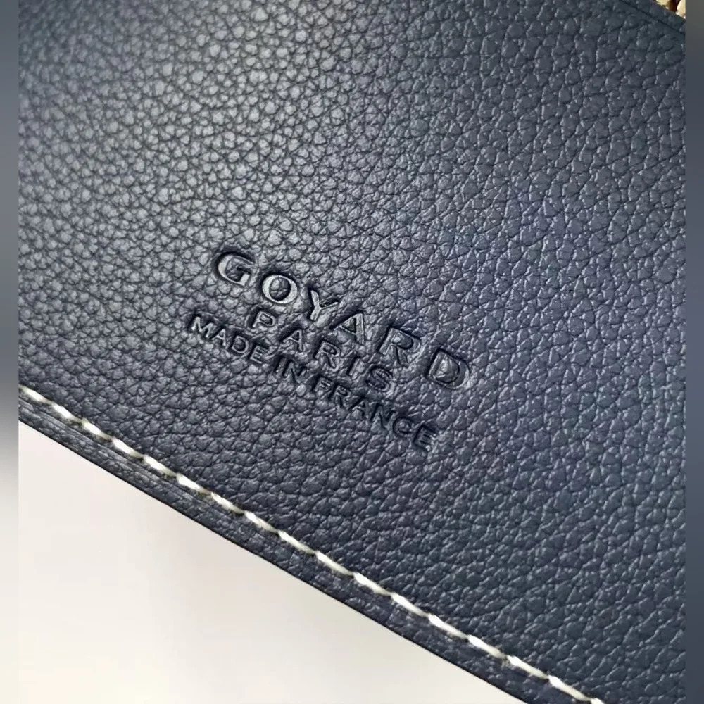 Louis Vuitton Monogram Eclipse Passport Cover - Black/Gray